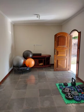 Imagem Chácara Exclusiva com 366m², 04 dormitórios - Bairro Flamboyant, Boituva/SP
