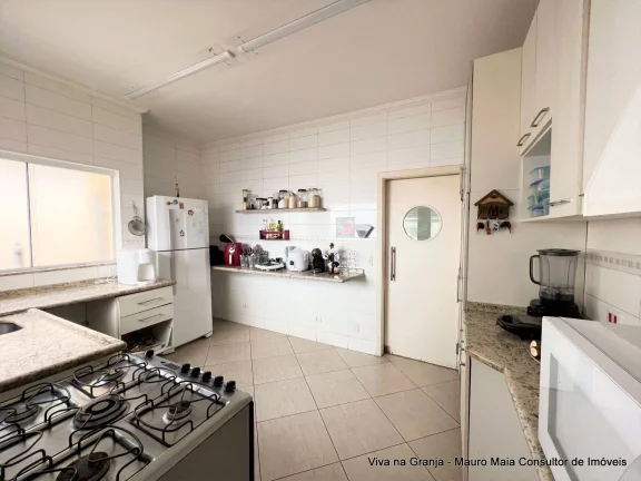 Imagem Casa em Condomínio referência - Petit Village - Cotia/SP R$ 2.100.000