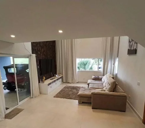 Imagem Casa com 3 dormitórios à venda, 260 m² por R$ 2.200.000,00 - Condomínio Aruã - Mogi das Cruzes/SP