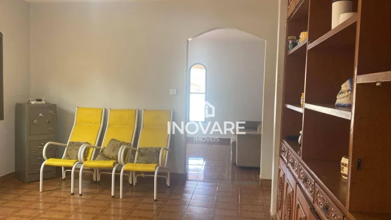 Imagem Casa com 3 dormitórios para alugar, 170 m² por R$ 4.500,00/mês - Setor Central - Itumbiara/GO