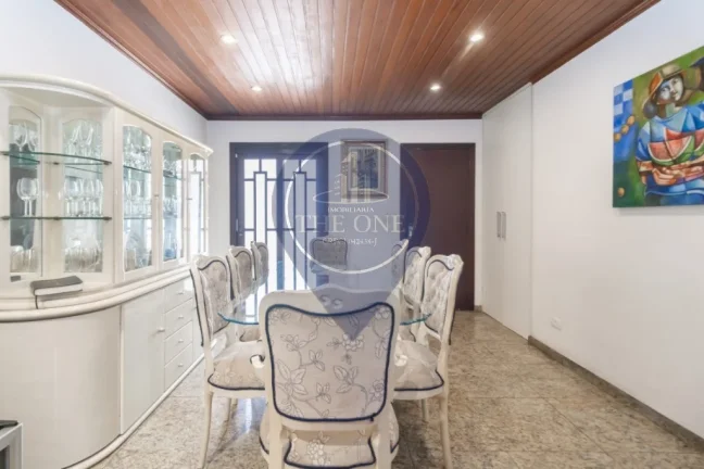 Imagem Casa à venda em São Paulo - Ipiranga: 3 quartos, 2 salas, 2 banheiros, 2 vagas de garagem, 150m². Imperdível!
