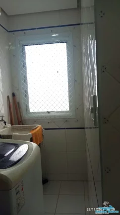 Imagem Amplo apartamento de 3 dormitórios à 50 metros da praia