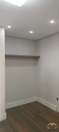 Imagem Sobrado com 2 quartos e 2 vagas em condomínio na Vila Maringá