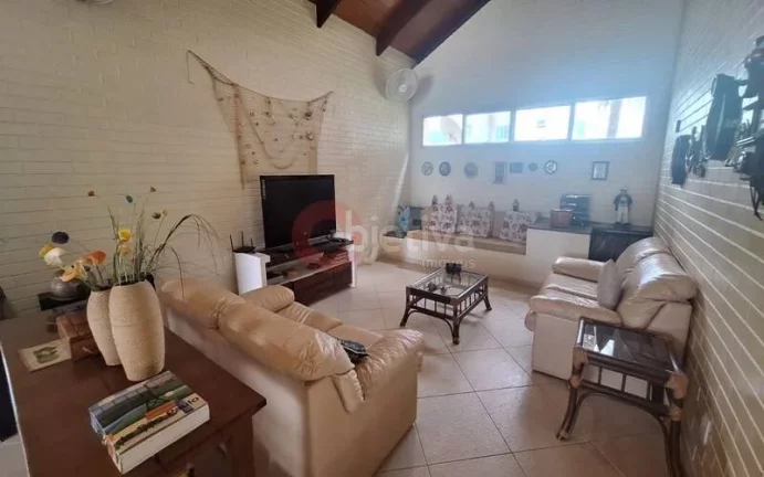 Imagem Casa duplex independente, 5 quartos, Palmeiras - Cabo Frio