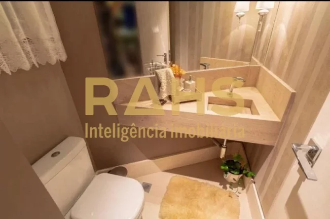 Imagem Linda cobertura duplex para venda! O imóvel está localizado no coração da cidade de Joinville. A...