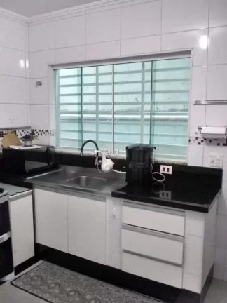 Imagem Sobrado com 3 dormitórios à venda, 189 m² por R$ 790.000,00 - Vila Figueira - Suzano/SP
