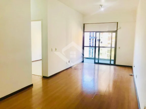 Imagem Apartamento de 3 Quartos com Suíte à Venda no Condomínio Barra Sol