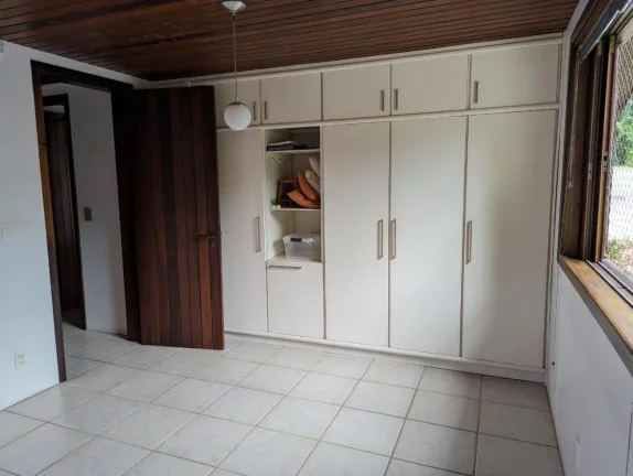 Imagem Casa tradicional ampla na trindade, qualidade e espaço