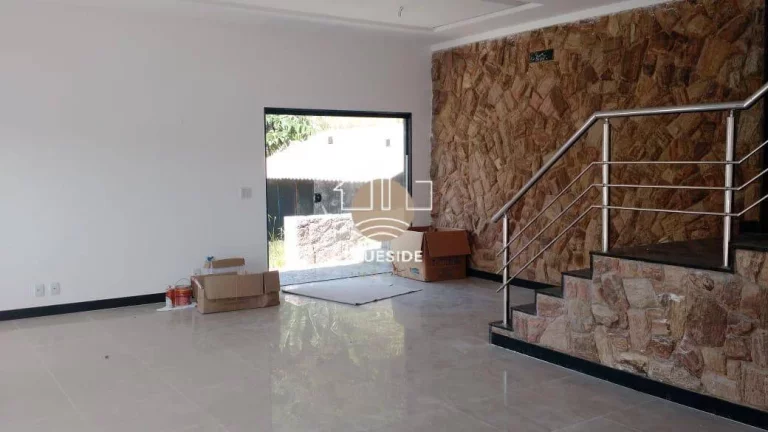 Imagem Casa encantadora na Estrada do Pontal — Venda e Locação