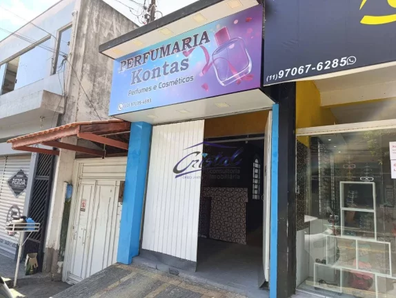 Imagem Casa com 2 salões comerciais à venda, 200 m² por R$ 850.000 - Parque Santa Teresa - Carapicuíba/SP