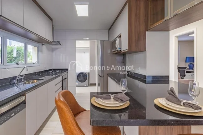 Imagem Linda e aconchegante casa à venda no Alphaville Campinas, com área construída de 209 m². Imóvel...
