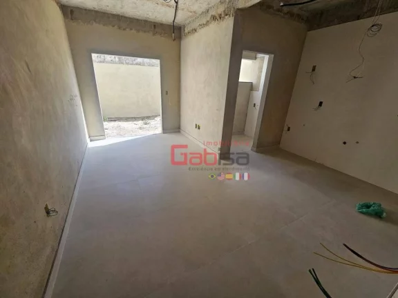 Apartamento com 1 dormitório à venda, 60 m² por R$ 302.000 - Ogiva - Cabo Frio/RJ
