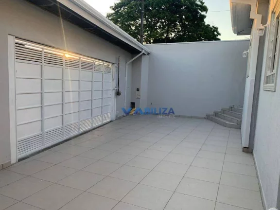 Imagem Casa com 3 dormitórios à venda, 190 m² por R$ 1.100.000,00 - Centro - Arujá/SP