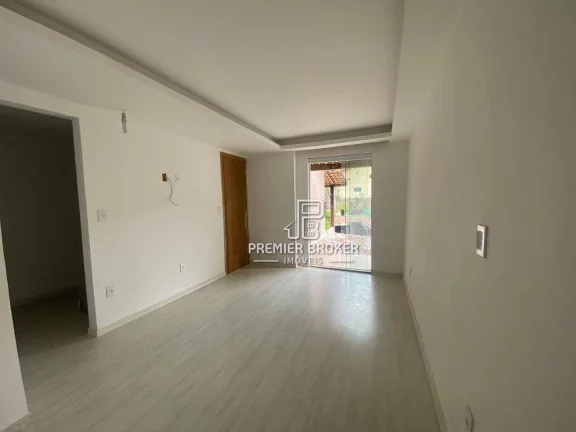 Imagem Casa à venda, 264 m² por R$ 740.000,00 - Albuquerque - Teresópolis/RJ