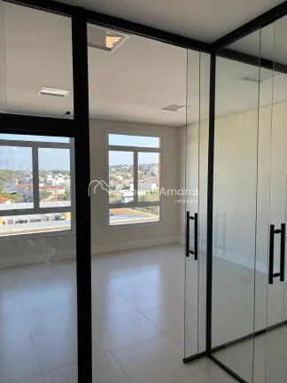 Imagem Sala Comercial para Locação - Pronta para Uso e com Acabamentos de Alto Padrão