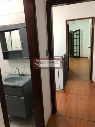 Imagem EXCLUSIVO. Vendo Super oportunidade no Jardim Sabará, região de Campo Grande, Sobrado de 163m² de Área Útil, imóvel com 3 Andares, São 3 Dormitórios, 1 sendo Suíte, Sala de Tv, Sala de Jantar, Cozinha ampla, Sótão com Sacada,lavabo, Lavanderia, Churrasque