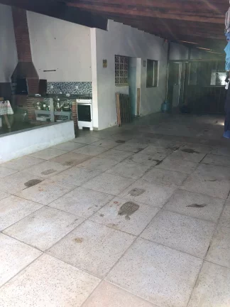 Imagem Chácara a venda com 03 dormitórios, Bairro Água Branca - Boituva/Sp