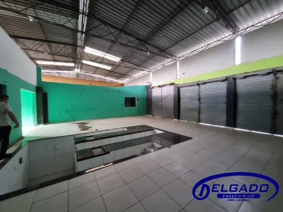 Imagem DELGADO aluga GALPÃO com 300m2 Coberto e mais 350m2 de terreno (area descoberta) de frente Rod. Gov. Mario Covas ( BR 101) (passarela), Itaborai-RJ.