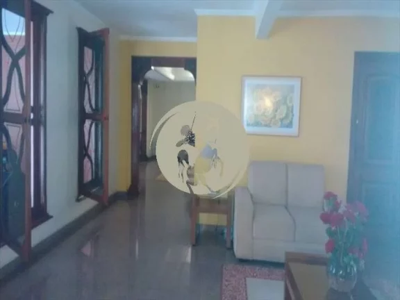 Imagem OPORTUNIDADE!!! APARTAMENTO GRANDE, BEM DISTRIBUIDOS, COZINHA ENORME, 4 DORMITÓRIOS GRANDES, 3 VAGA...