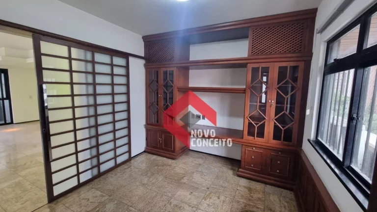 Imagem Apartamento à venda, 240 m² por R$ 700.000,00 - Meireles - Fortaleza/CE