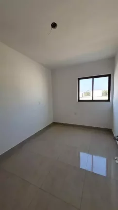 Imagem Casa duplex à venda, 3 quartos, 1 suíte, 2 vagas, Novo Centro - Santa Luzia/MG