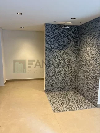Imagem Casa nova de alto padrão em Condomínio na Cidade Jardim - 4 quartos, 4 suítes, 4 salas, 6 banheiros, 3 vagas de garagem - São Paulo-SP