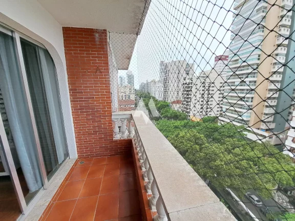 Imagem Apartamento Cobertura Duplex - 03 Quartos (01 suíte) - Poucas quadras da praia