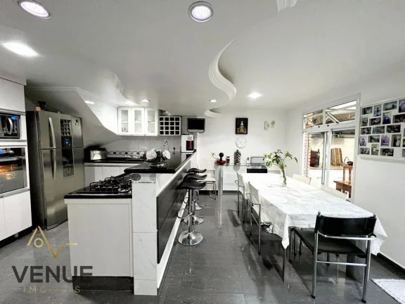 Imagem Sobrado à venda por R$ 995.000,00 - Jardim Virginia Bianca - São Paulo/SP