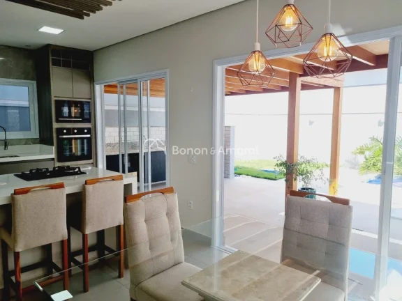 Imagem Sobrado com 3 quartos (todos suítes planejadas, ar condicionado e máster com closet) e escritório...