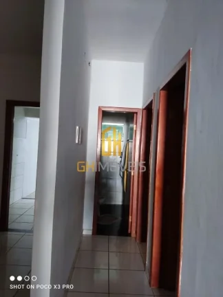 Imagem CA1586

Casa com 3 quartos no Moinho dos Ventos, com 120m² de área construída 

A casa possui:

-...