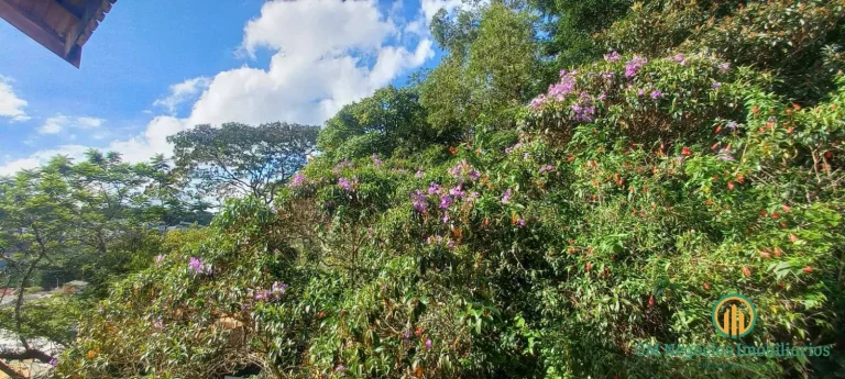 Imagem Casa nova com 2 suítes, corredor lat.com linda vista, acabamento de 1a.