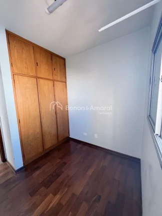 Imagem Um apartamento impecável, espaçoso e cheio de luz natural, localizado em uma das regiões mais des...