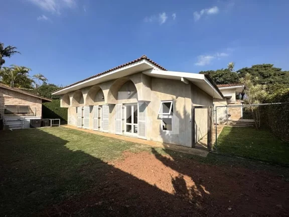 Imagem Casa de Condomínio em Jardim Passárgada I - Cotia