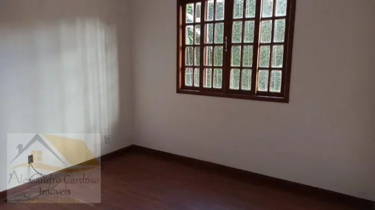 Imagem Vendo Apartamento Térreo no Cônego com 2 quartos