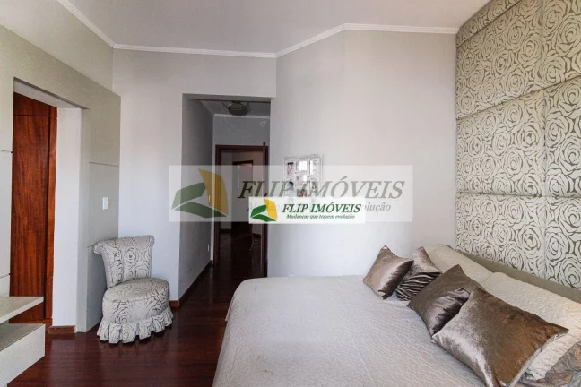 Imagem Lindo apartamento para venda com 235 m² com 4 quartos, 3 garagens no miolo Cambuí - Campinas - SP