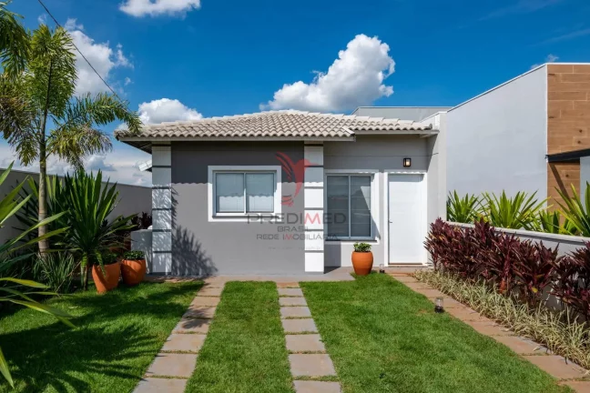 Casa de 2 dormitórios(com ou sem suíte)em terreno de 200 m² em Piracicaba