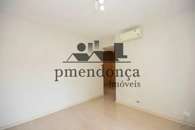 Imagem Apartamento em Pinheiros com 4 quartos (3 suítes) e 4 vagas, 270m²