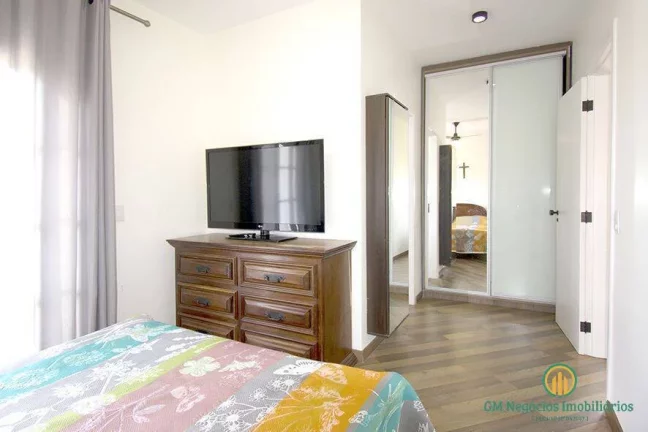 Imagem Casa com 3 suítes - Cond. Villa Nova - Granja Viana
