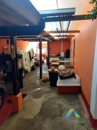 Imagem SANTO ANDRÉ Casa 245M², com Edícula nos fundos, com ótima localização e valor !!!!