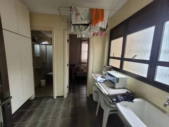 Imagem PITANGUEIRAS- PERTINHO DA PRAIA , 133,95 M² ÚTEIS , 02 VAGAS DE GARAGEM NO PRÉDIO.
