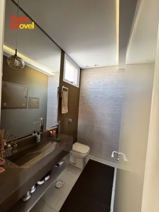 Imagem Imperdível! Casa à venda em Cravinhos-SP, 3 quartos, 1 suíte, 2 salas, 3 banheiros, 4 vagas de garagem, 170m². Aproveite!