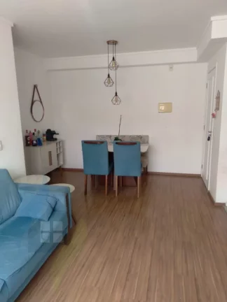 Imagem Apartamento de 2 dormitórios, 1 banheiro, 1 vaga, com 51m² em Jardim Santa Emilia, São Paulo