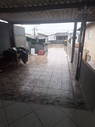 Imagem Casa com Solarium – 172 m² de área construída