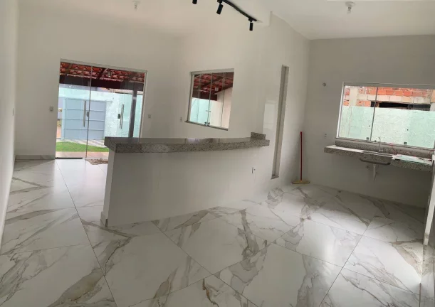 Imagem LINDA CASA, EXCELENTE CONSTRUÇÃO, COM FINANCIAMENTO BANCÁRIO!!