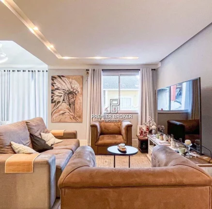 Casa à venda, 162 m² por R$ 850.000,00 - Bom Retiro - Teresópolis/RJ