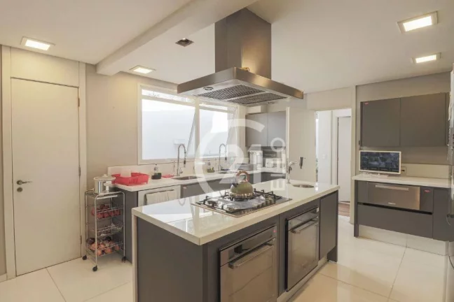 Imagem Casa com 4 dormitórios à venda, 420 m² por R$ 9.770.000,00 - Pacaembu - São Paulo/SP