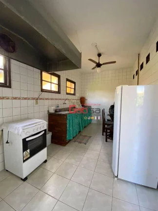 Imagem Kitnet com 1 dormitório para alugar, 42 m² por R$ 1.700,00/mês - Foguete - Cabo Frio/RJ