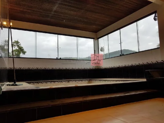 Imagem Casa para Venda em Maricá/RJ - 3 Dorm. 700 m2 Área Útil