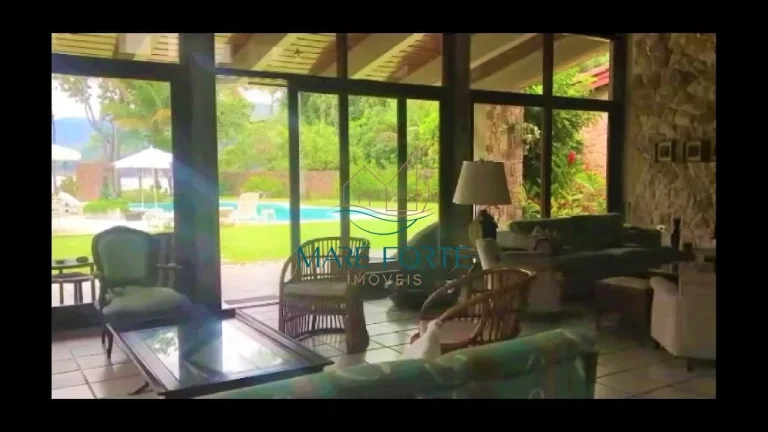 Imagem LINDA CASA DE FRENTE PARA O MAR EM CONDOMINIO FECHADO