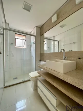 Imagem 2 dormitórios, semi-mobiliado, sol norte/leste, uma vista linda da serra, cozinh